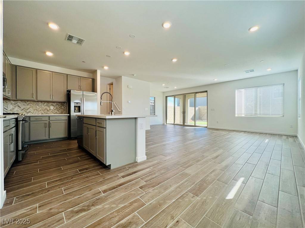 Las Vegas, NV 89138,11659 Desert Hollow AVE