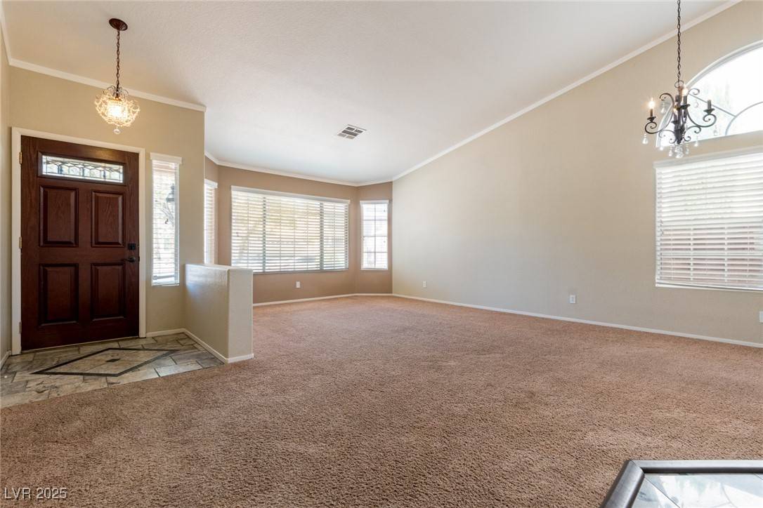 Henderson, NV 89014,902 Possum Hill ST