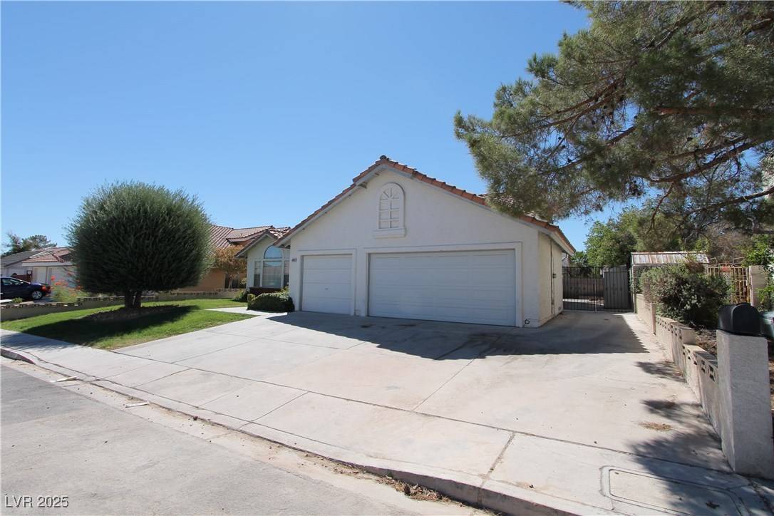 Las Vegas, NV 89146,6605 VICUNA DR