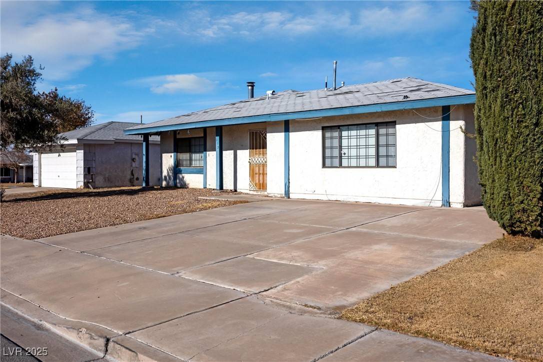 Henderson, NV 89002,203 CIMARRON CT