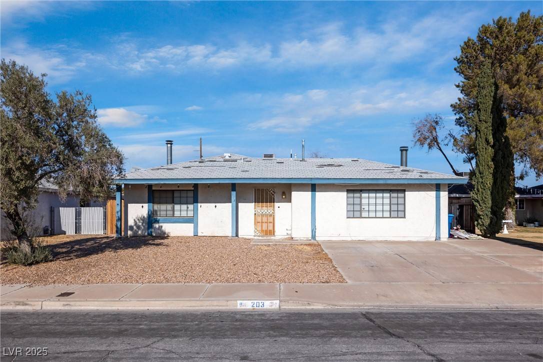 Henderson, NV 89002,203 CIMARRON CT