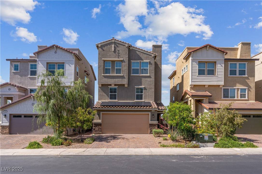 Henderson, NV 89015,100 Campbelltown AVE