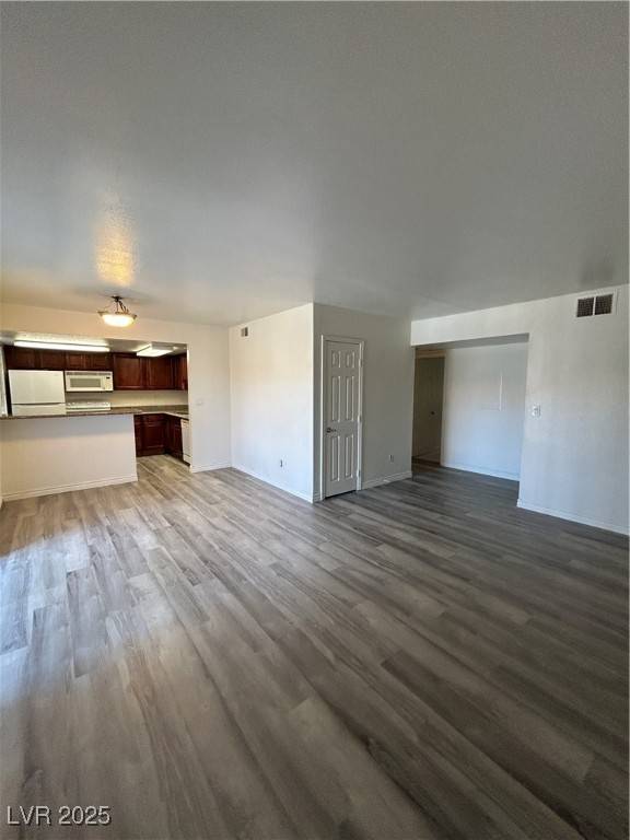 Las Vegas, NV 89103,5251 Indian River DR #271
