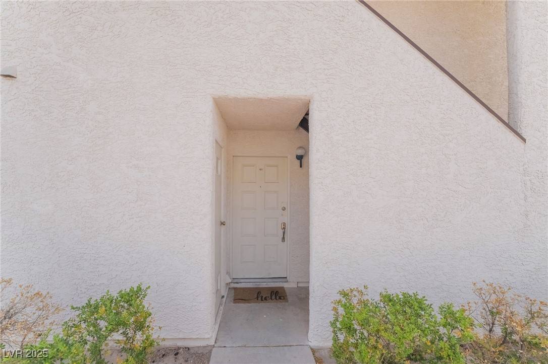 Las Vegas, NV 89103,6643 W Tropicana AVE #101