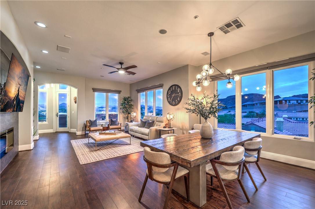 Henderson, NV 89011,47 Strada Principale
