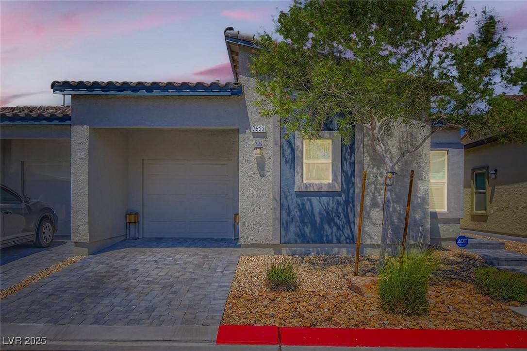 North Las Vegas, NV 89084,7533 Garnet Moon ST