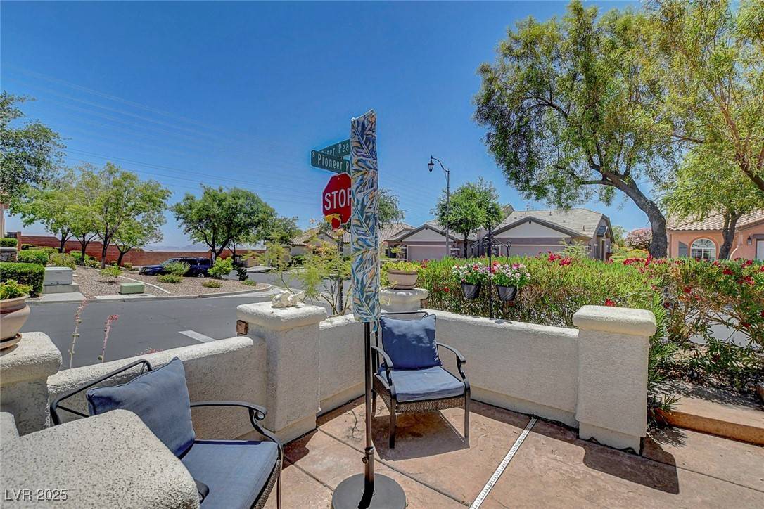 Las Vegas, NV 89138,169 Pioneer Peak PL