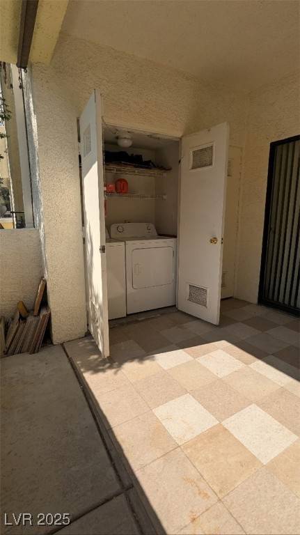 Las Vegas, NV 89103,4877 S Torrey Pines DR #104