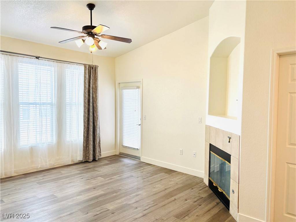 Las Vegas, NV 89147,9975 Peace WAY #2101