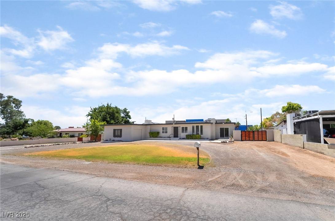 Las Vegas, NV 89108,5617 Alfred DR