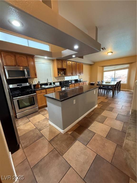 Las Vegas, NV 89183,1899 Silver Bough CT