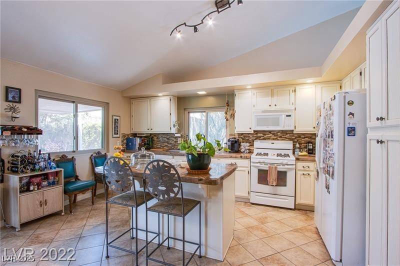 Henderson, NV 89074,151 Enloe ST