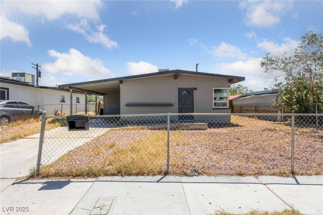 Las Vegas, NV 89107,104 Stanford ST