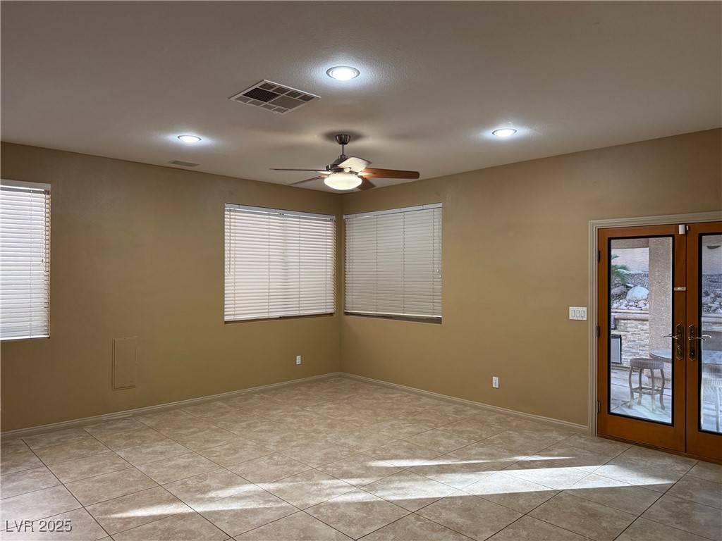 Henderson, NV 89012,243 Water Bridge CT
