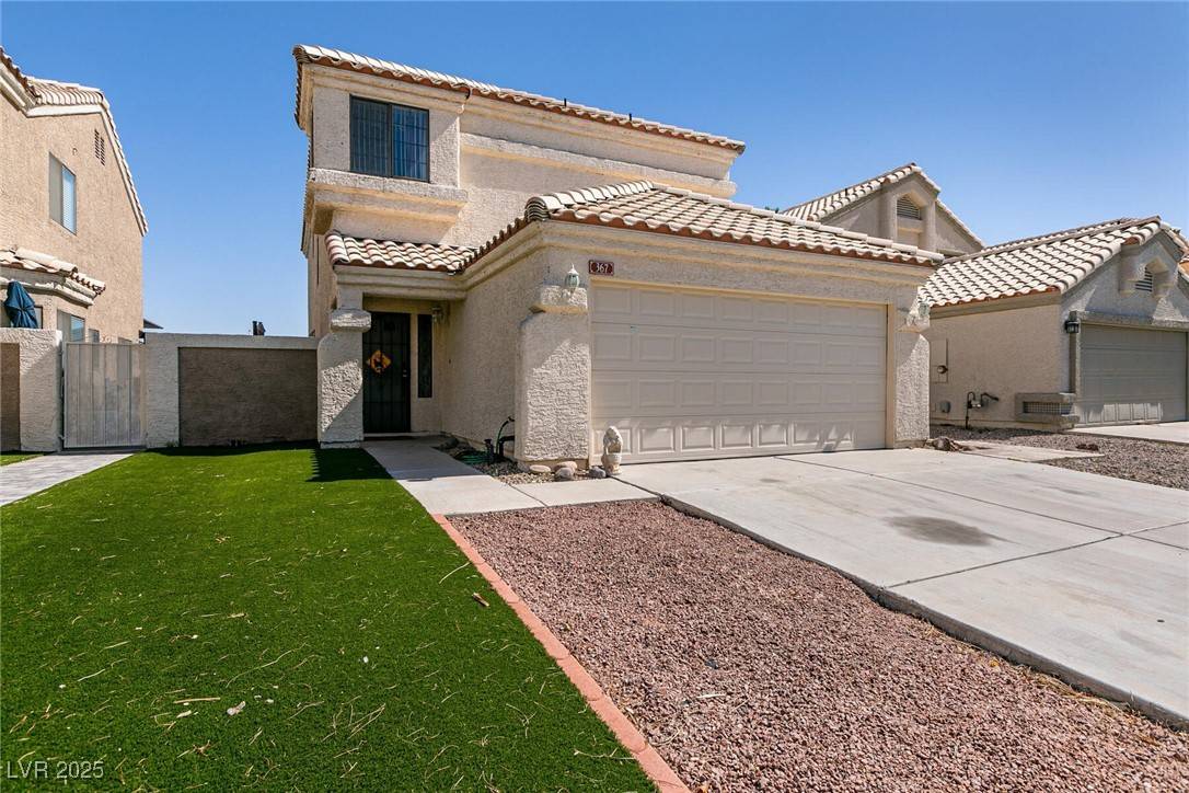 Henderson, NV 89074,367 Lander DR