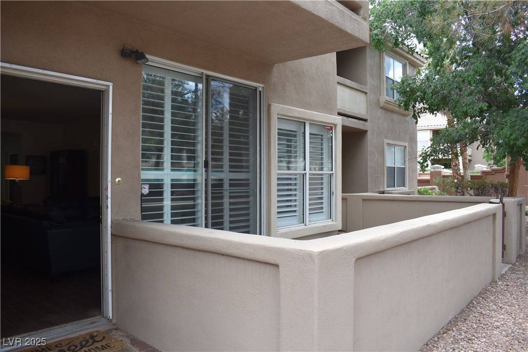 Las Vegas, NV 89118,5125 W Reno AVE #1108