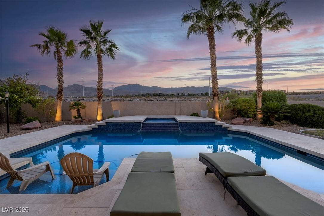 Las Vegas, NV 89149,6245 Galileo DR