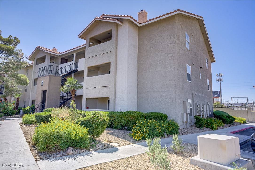 Las Vegas, NV 89103,4200 S Valley View BLVD #1120
