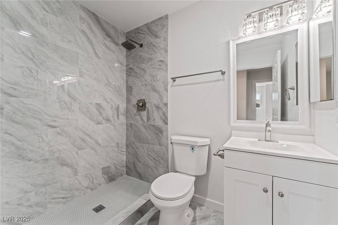 Las Vegas, NV 89101,2915 Cedar AVE #12C