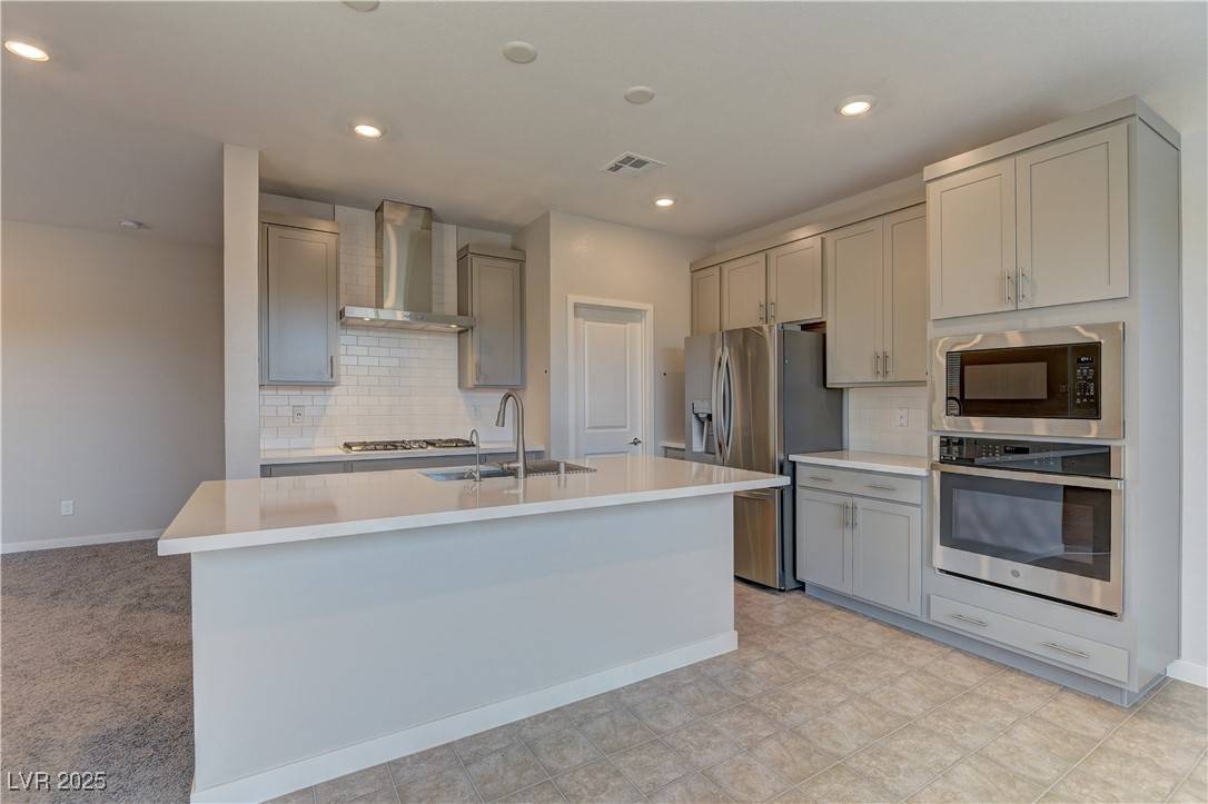 Las Vegas, NV 89148,7080 Onyx Mound ST