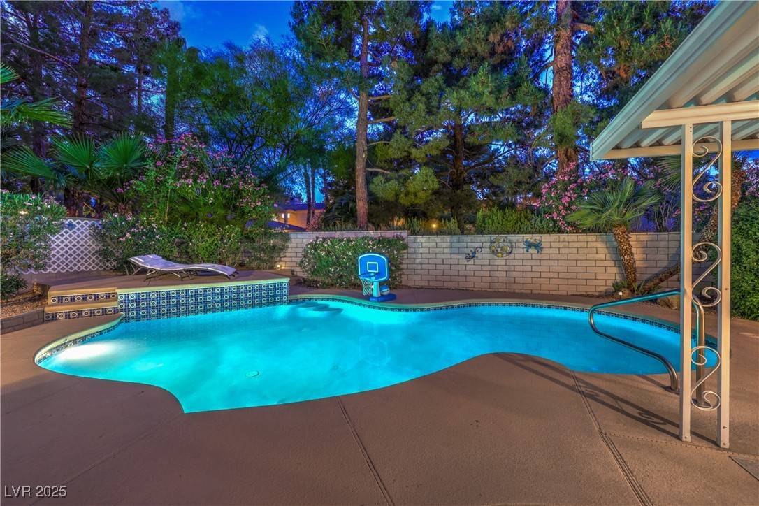Henderson, NV 89014,2231 Marlboro DR