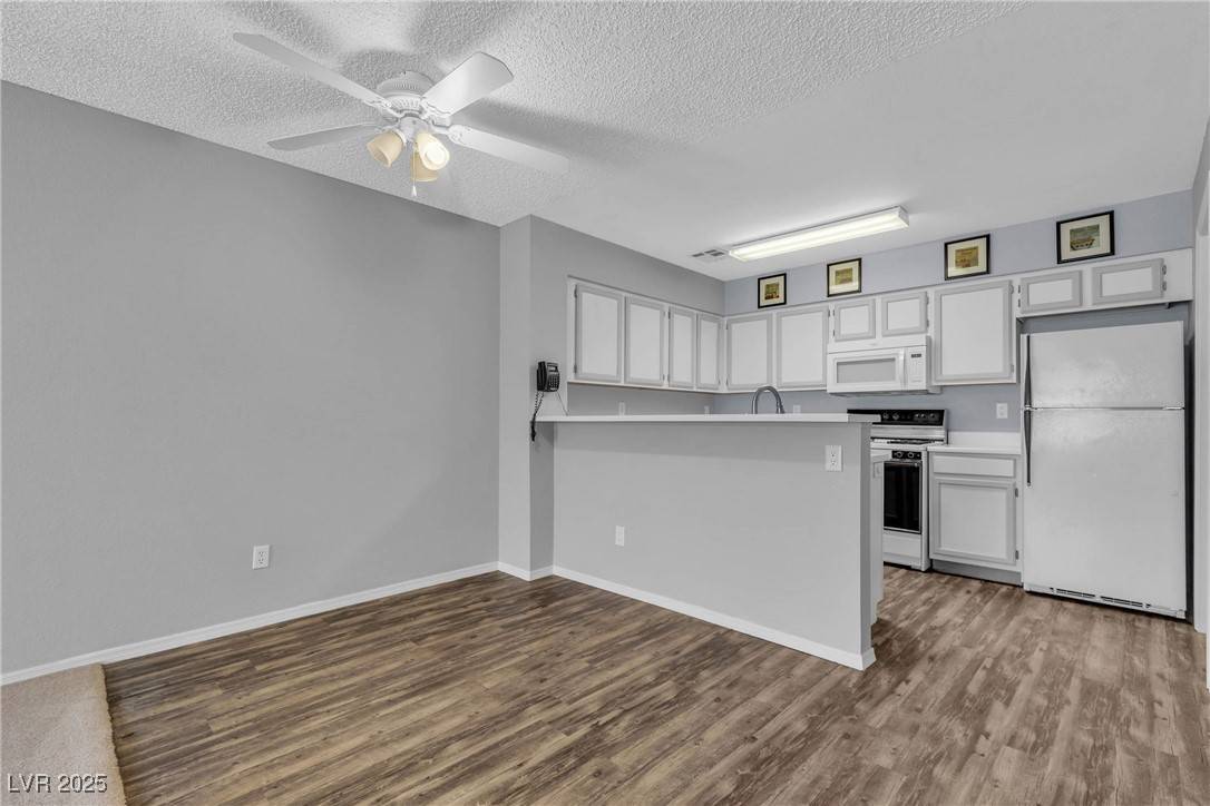 Las Vegas, NV 89108,2124 Willowbury DR #D