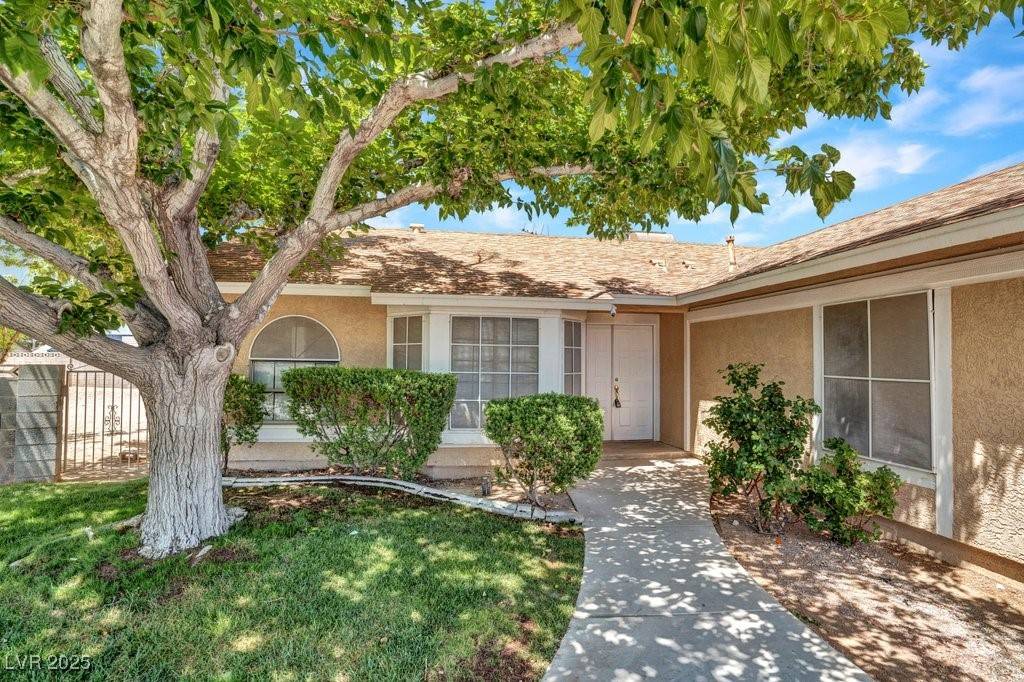Las Vegas, NV 89145,7908 WESTCLIFF DR #0