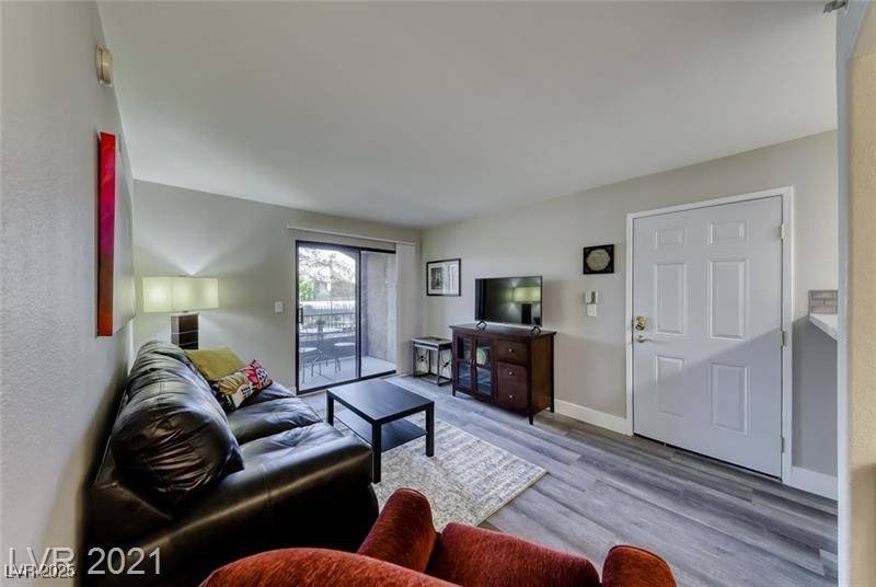 Henderson, NV 89052,950 Seven Hills DR #2013