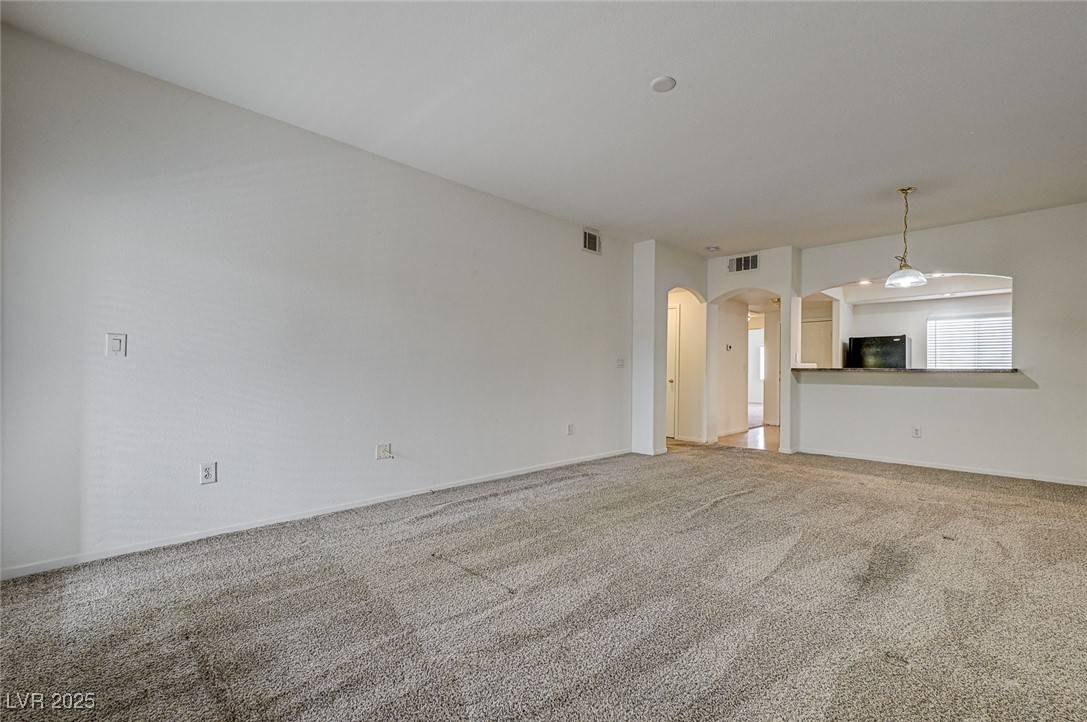 Las Vegas, NV 89113,6160 Rumrill ST #202