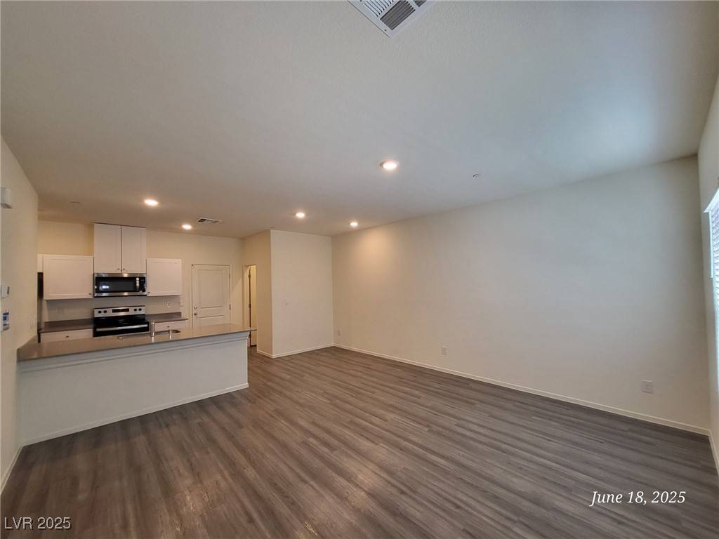 Henderson, NV 89002,452 Horizon Cove PL
