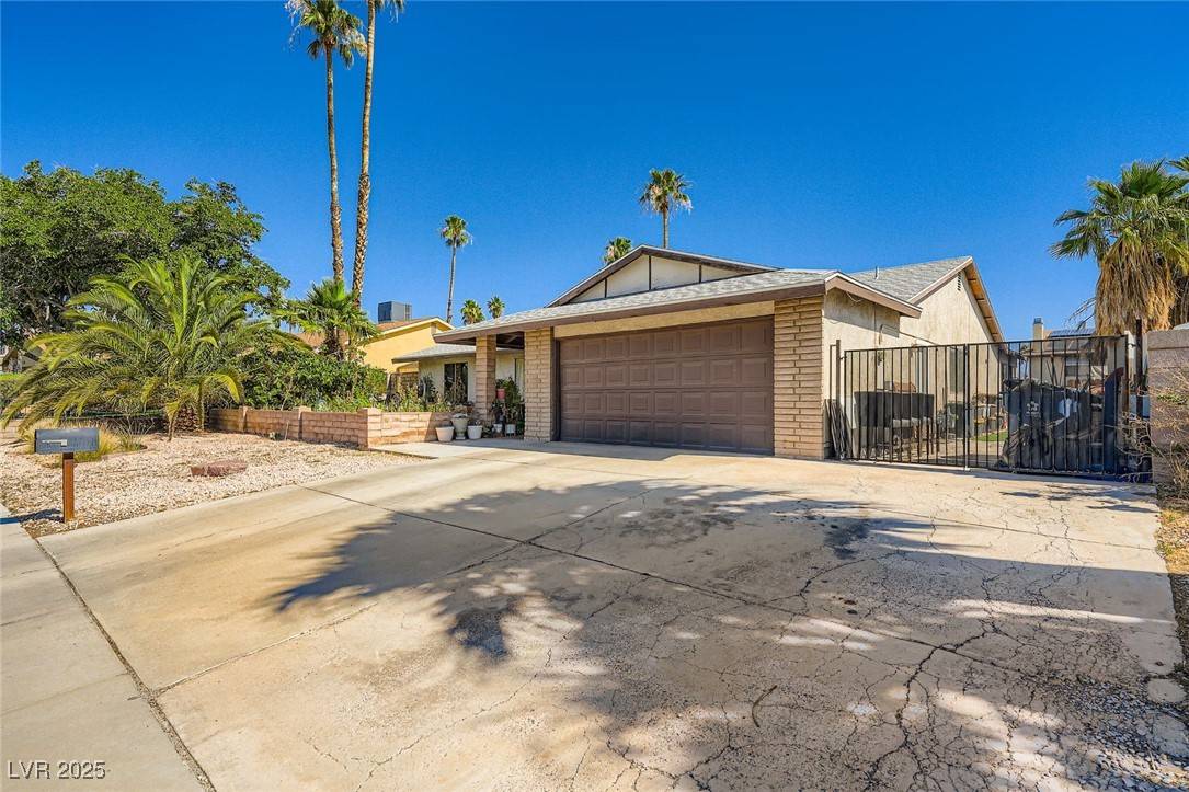 Las Vegas, NV 89107,6616 Celeste AVE
