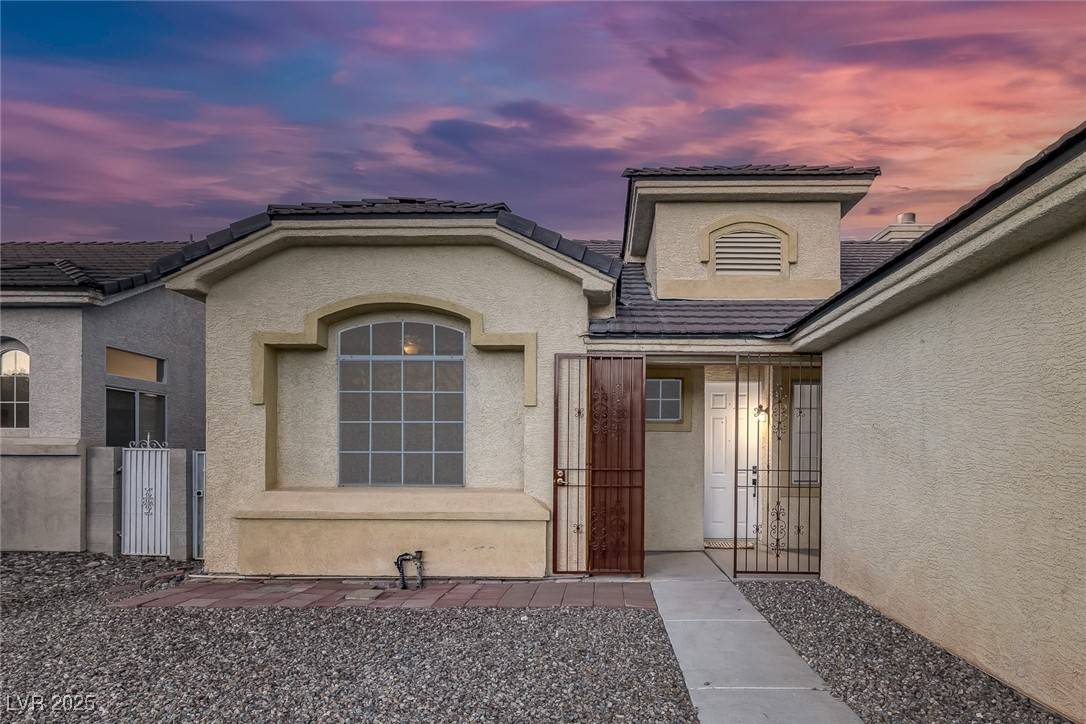 Las Vegas, NV 89130,5512 Goldbrush ST