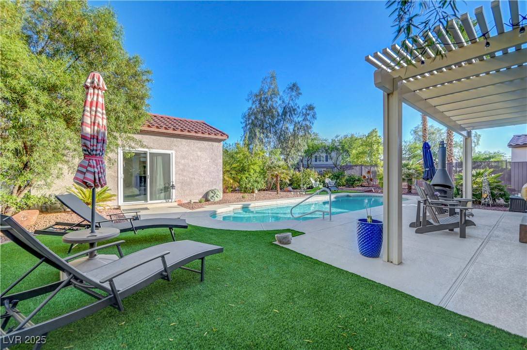 Henderson, NV 89052,2150 Maple Heights CT