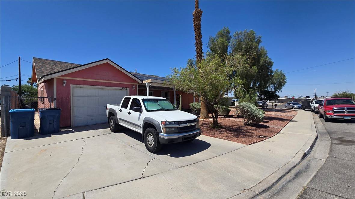 Las Vegas, NV 89169,2965 Palma Vista CIR