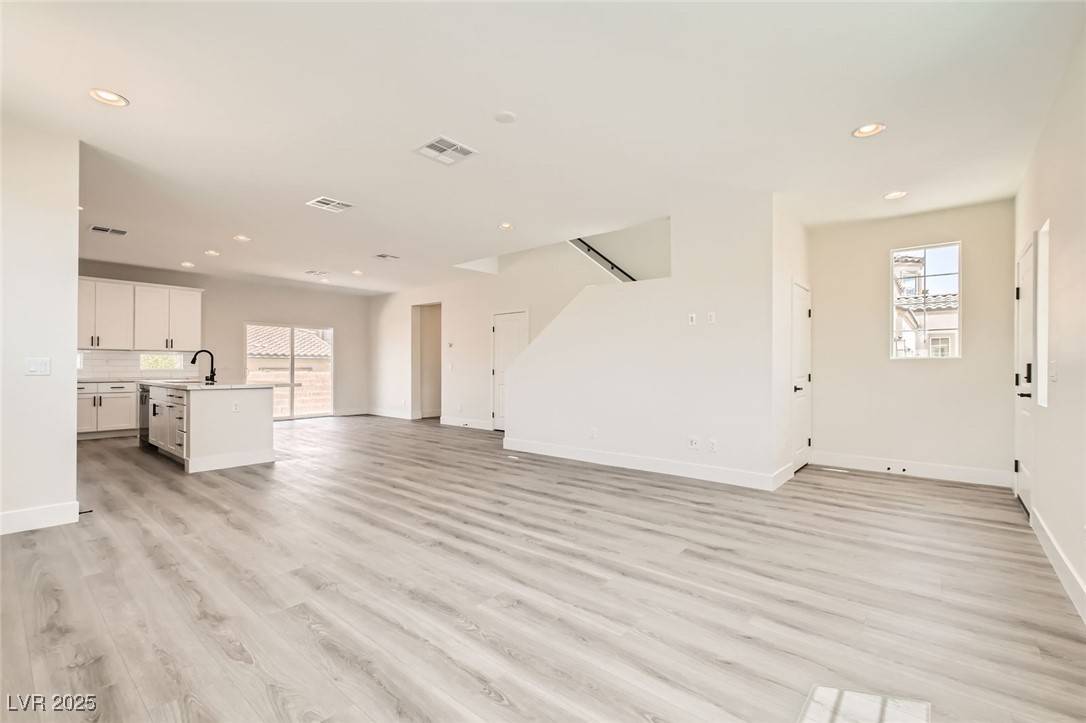 Las Vegas, NV 89178,9712 Rocket Grove CT