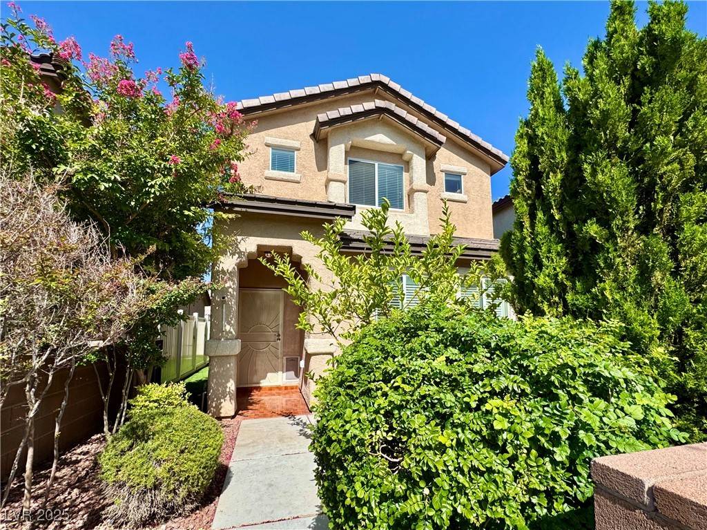 Las Vegas, NV 89106,248 Crystal Rose CT