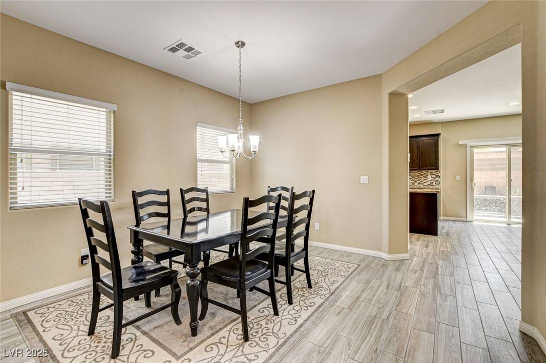 Las Vegas, NV 89178,6897 Linda Creek CT