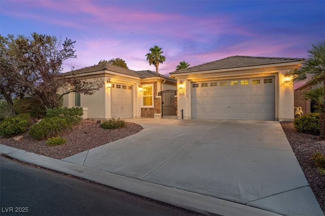 Las Vegas, NV 89131,8623 Kennedy Heights CT