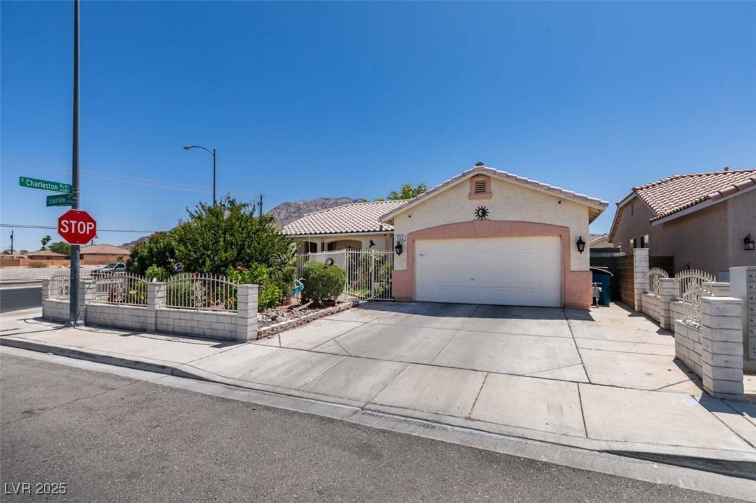 Las Vegas, NV 89142,1110 Orchard Valley DR