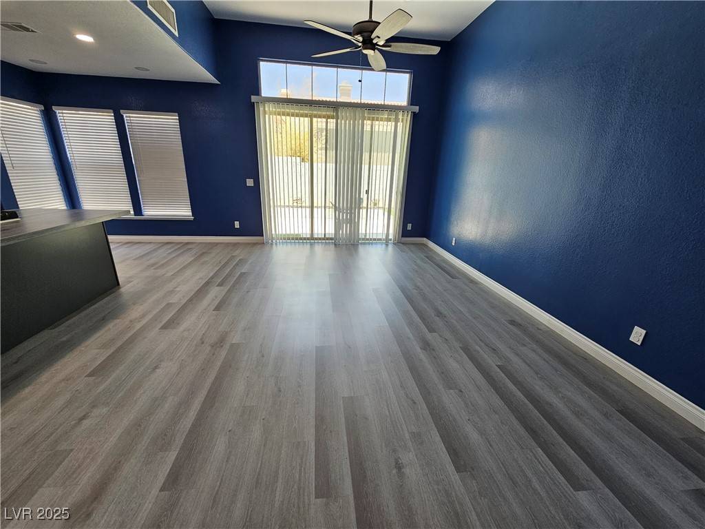 Las Vegas, NV 89117,9524 Spanish Steps LN