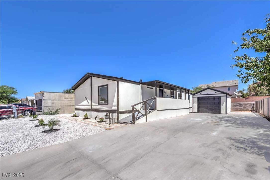Las Vegas, NV 89156,6024 Bluehill AVE