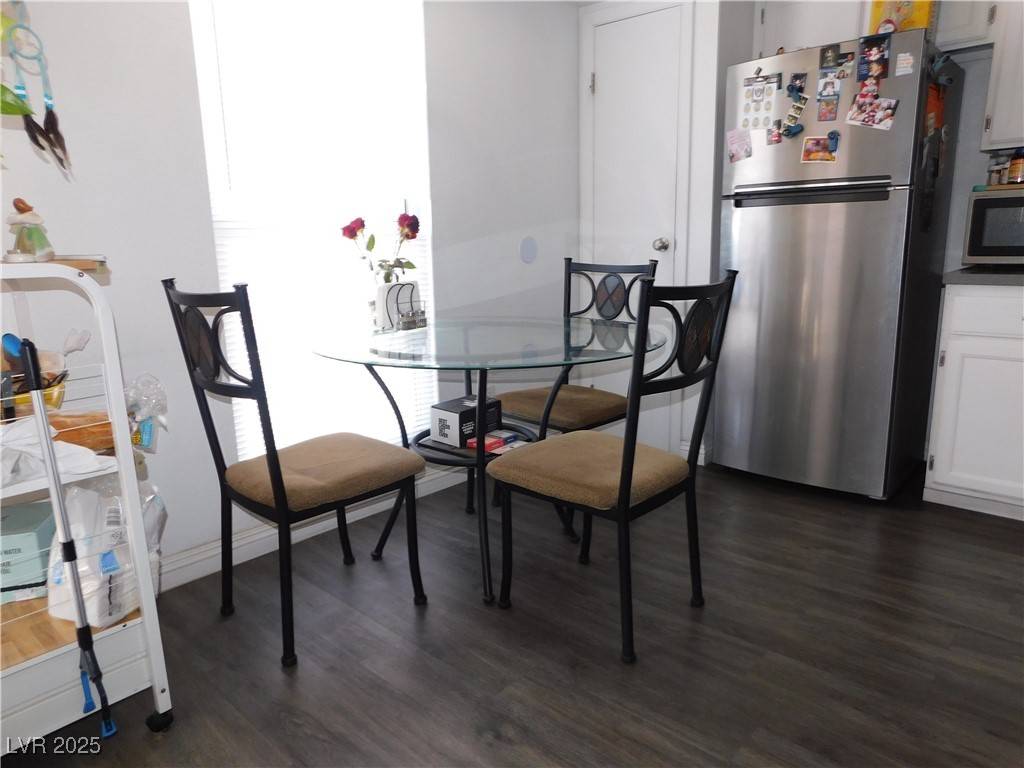 Las Vegas, NV 89115,2921 Country Manor LN #139