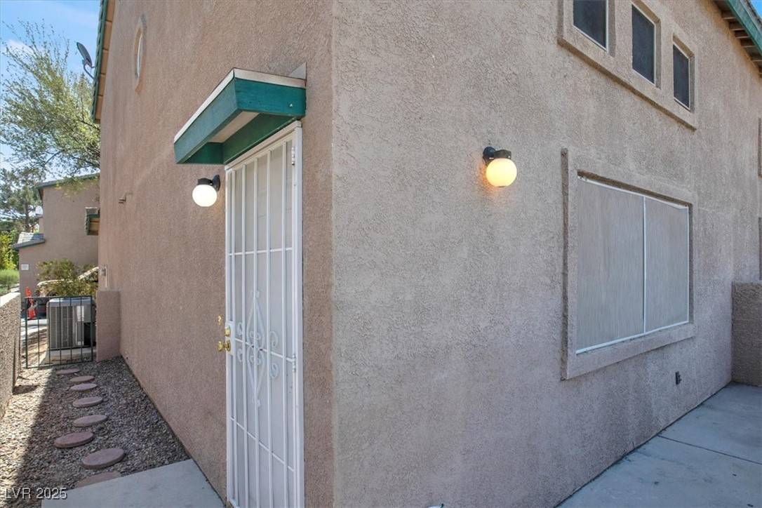 Las Vegas, NV 89118,5199 Souvenir LN
