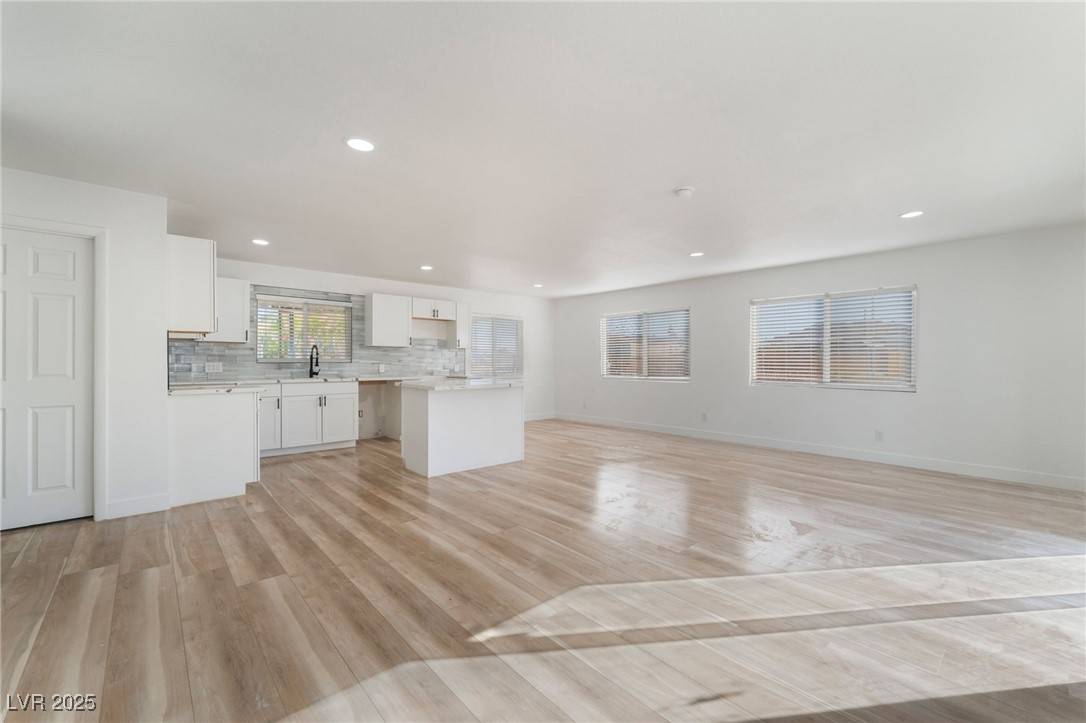 Las Vegas, NV 89156,2357 Flaming Gorge ST
