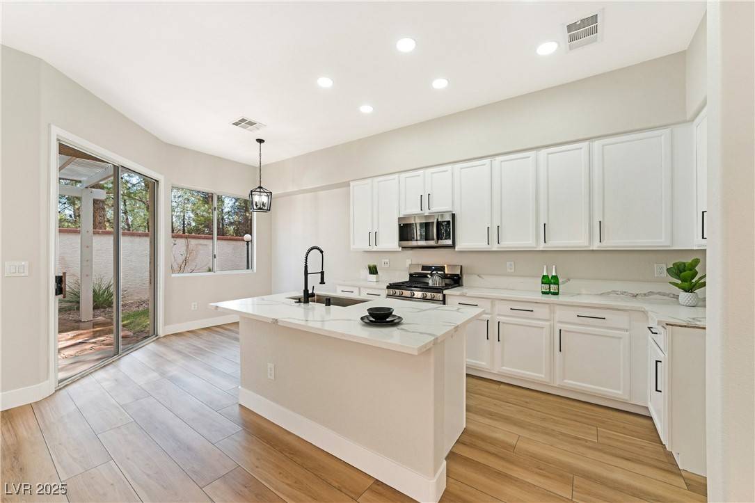 Las Vegas, NV 89134,10017 Snow Crest PL