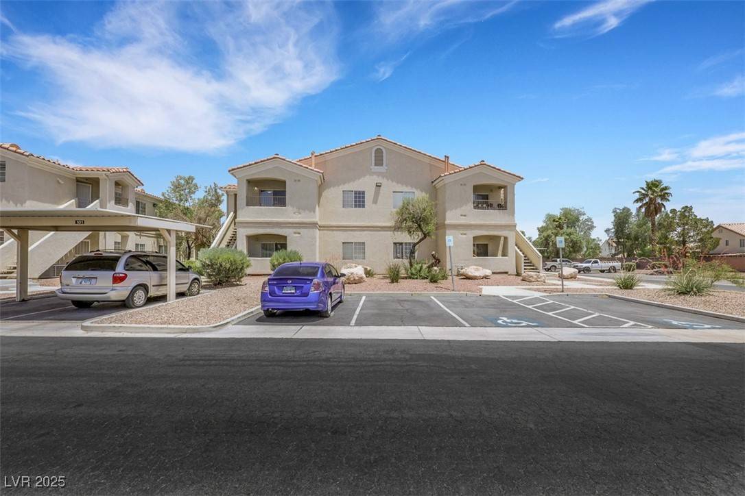 North Las Vegas, NV 89032,1881 W Alexander RD #2093