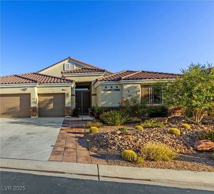 Las Vegas, NV 89130,6413 White Tiger CT
