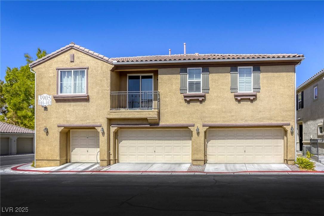 Las Vegas, NV 89108,3905 Sweet Pine ST #102