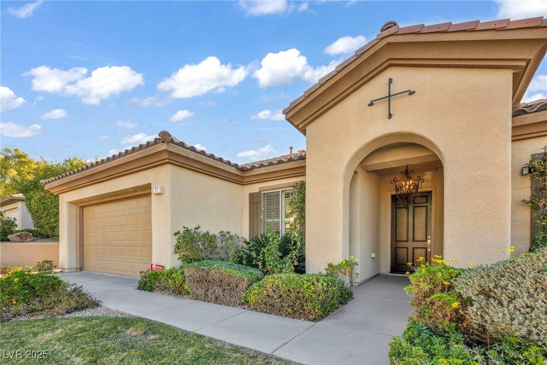Henderson, NV 89052,37 Stonemark DR