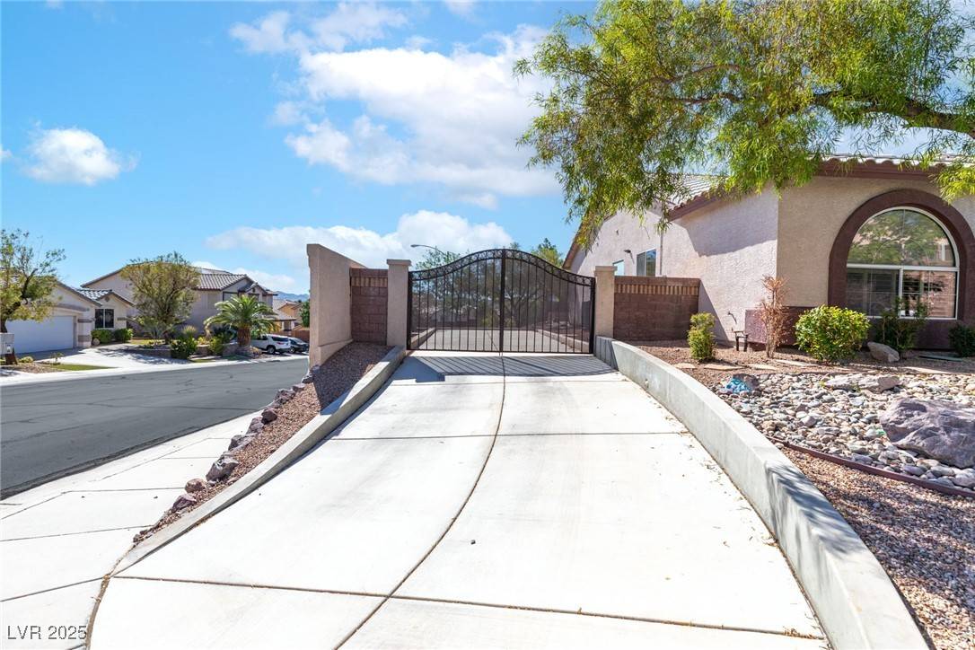 Henderson, NV 89002,786 Craigmark CT